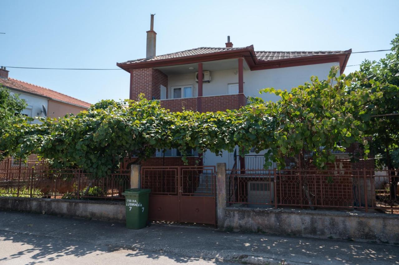 Modern Apartment Edda - Quiet Area - Close To Old Town And Beaches Задар Экстерьер фото